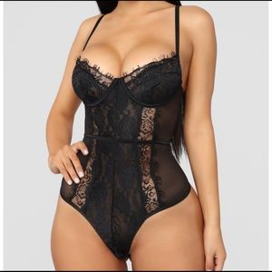 Never Worn Fashion Nova Lace Bodysuit